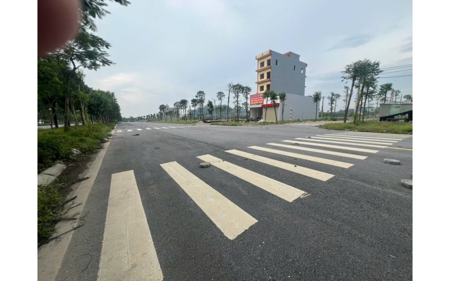 Đất đâu giá  Tam Đồng Mê Linh Hà Nội , em Hà cam kết bán đúng giá chủ thu, tận tâm
