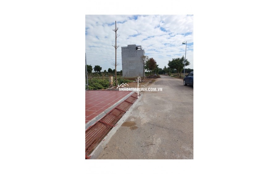 Cần bán Liền kề 6, đã có sổ đỏ,khu B, nhìn trung tâm thương mại, kinh doanh tốt